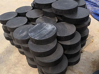 岳麓区板式橡胶支座由若干层橡胶片与薄钢板经加压硫化